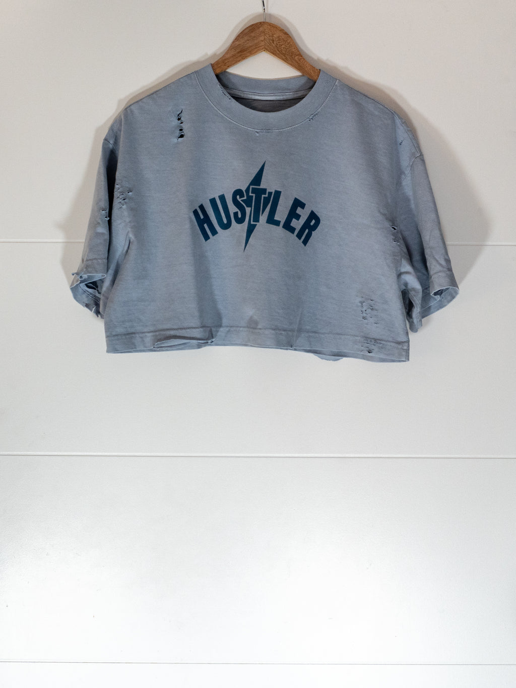 hustler distressed crop